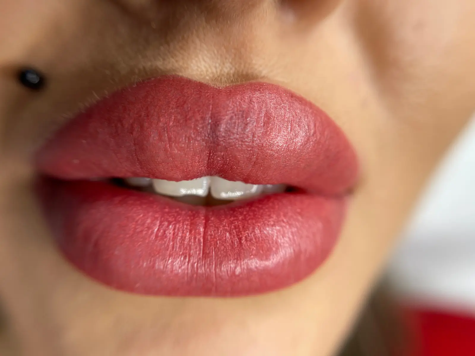 Micropigmentare Buze - Înainte și După 10