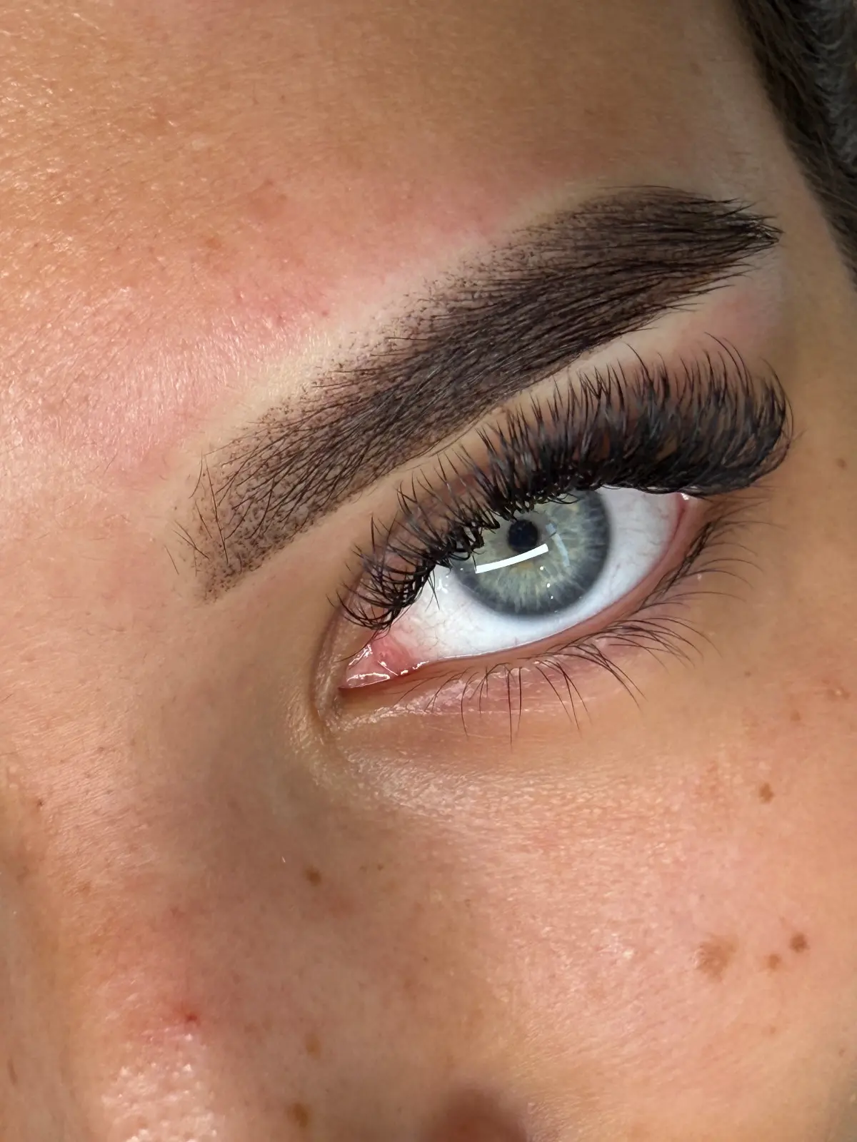 Micropigmentare Sprâncene - Înainte și După 6